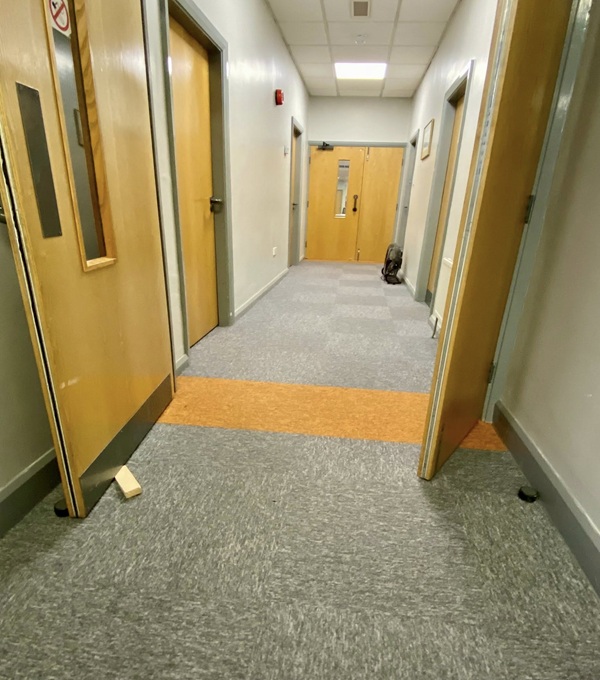 Expert-Carpet-Tiles-Huddersfield.jpg