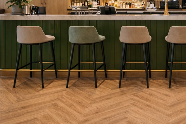 Restaurant-Flooring-Leeds.jpg